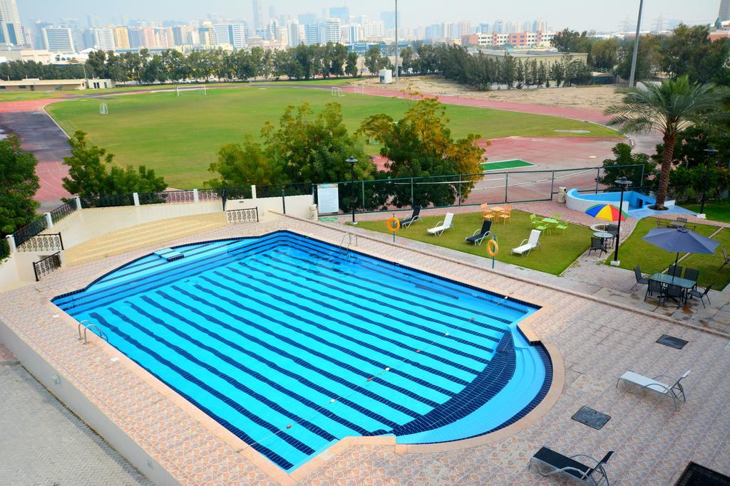 Dubai Youth Hostel Экстерьер фото