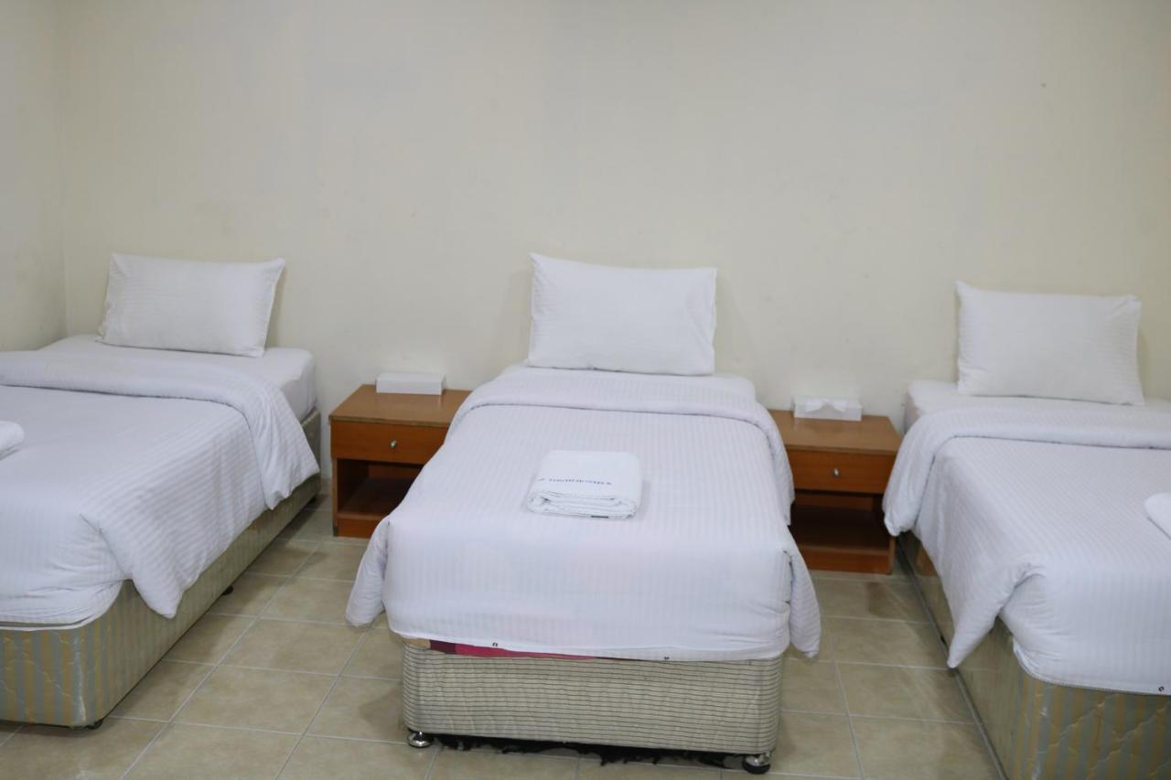 Dubai Youth Hostel Экстерьер фото